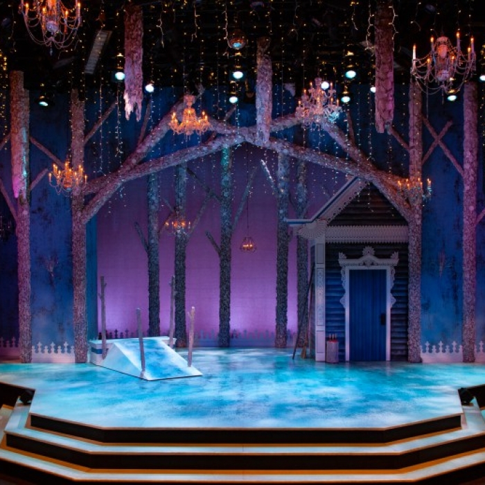 Imagination-Stage-Cinderella-Set-design-by-Paige-Hathaway-Photo-by-Margot-Schulman
